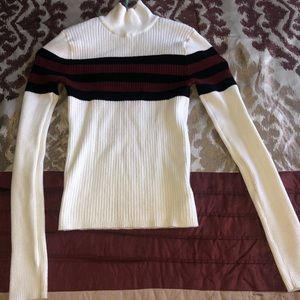 Long sleeve turtleneck shirt